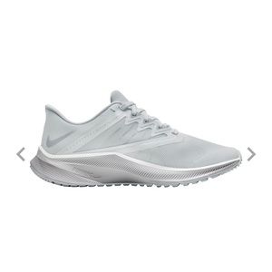 Nike quest 3 comfortable running shoes